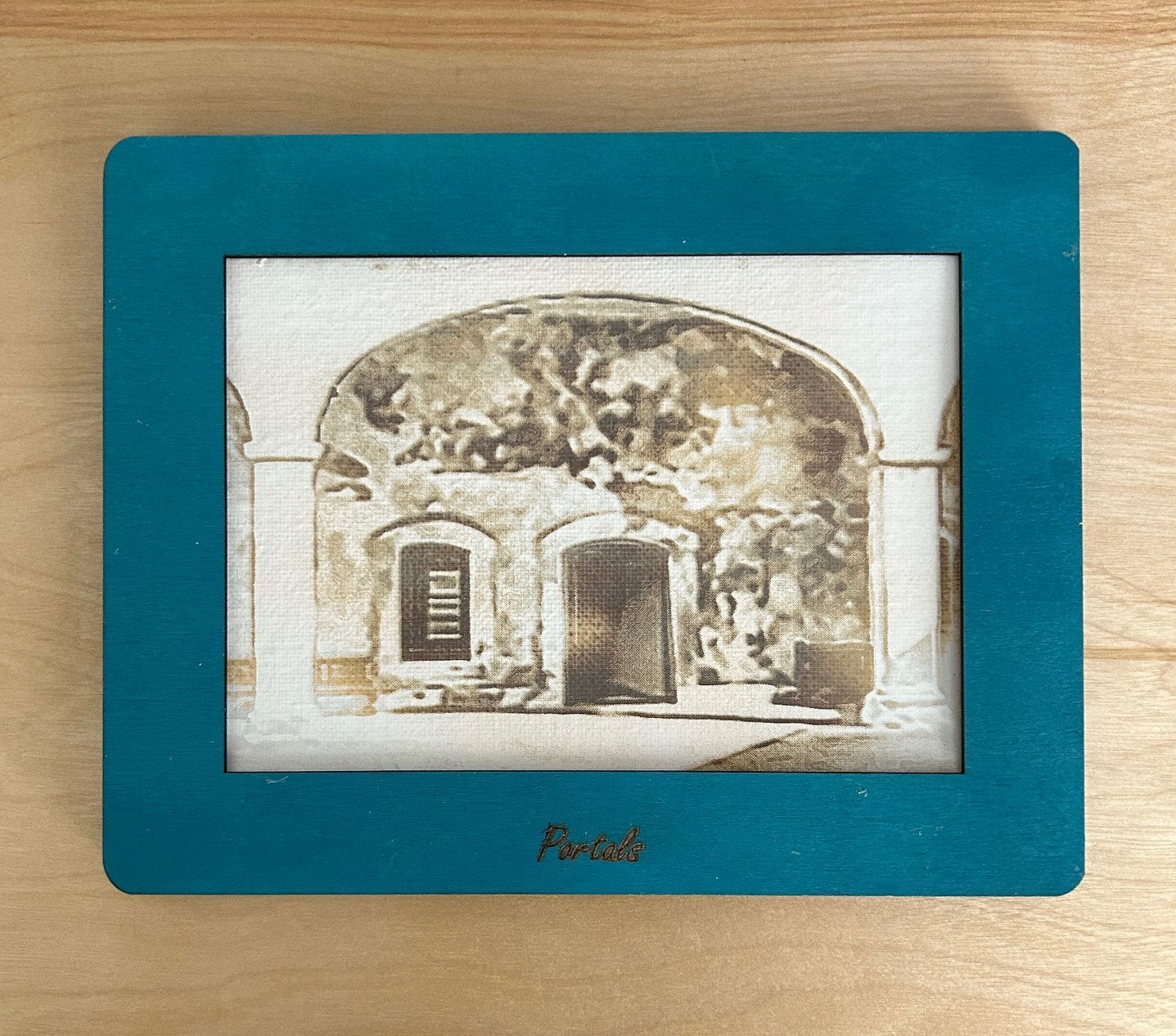 Architectural Engravings: Wood, Canvas and Ceramics